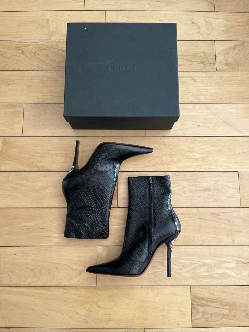 NWT - Vetements Party Heeled Boots